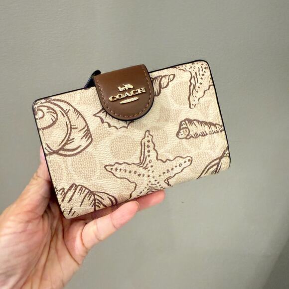 Last 3‼️Coach Medium Corner Zip Wallet Signature Canvas Shell Print CBO36 - Picture 10 of 13